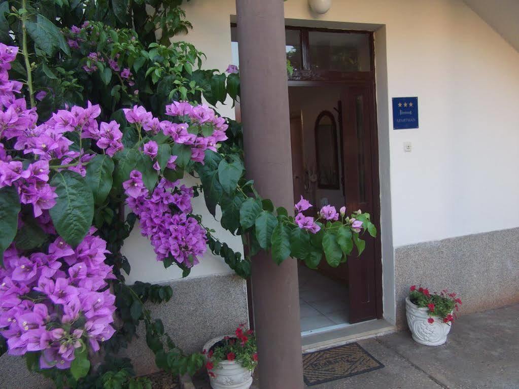 Apartment Tina Zadar Buitenkant foto