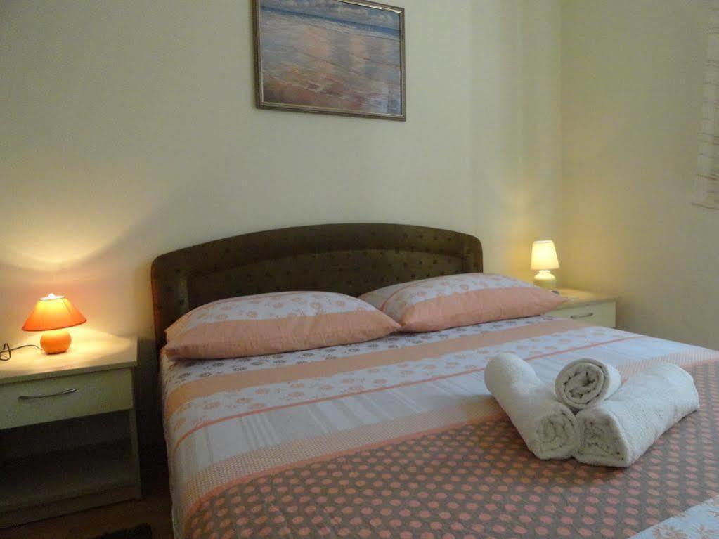 Apartment Tina Zadar Buitenkant foto